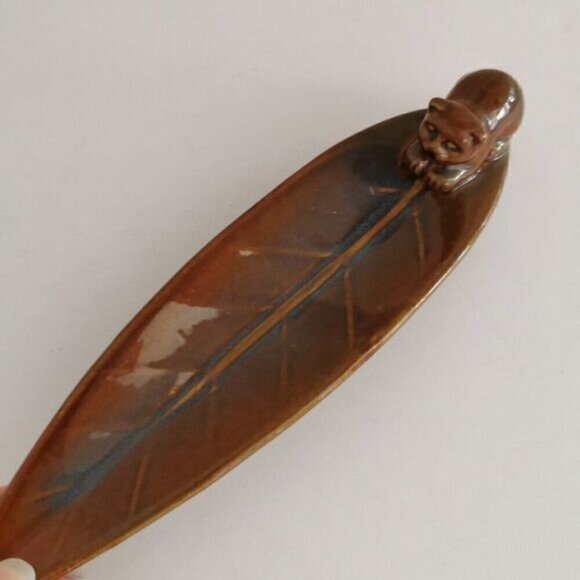 Cat Incense Holder Stick Burner Leaf Brown Ceramic Animal Figure - Picture 4 of 9
